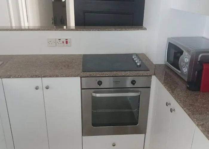 Quattro Beachfront Sea View Ap 53