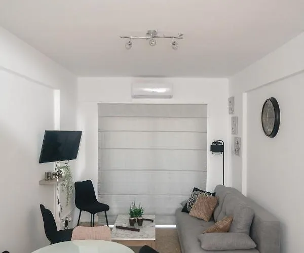 Quattro Beachfront Sea View Ap 53