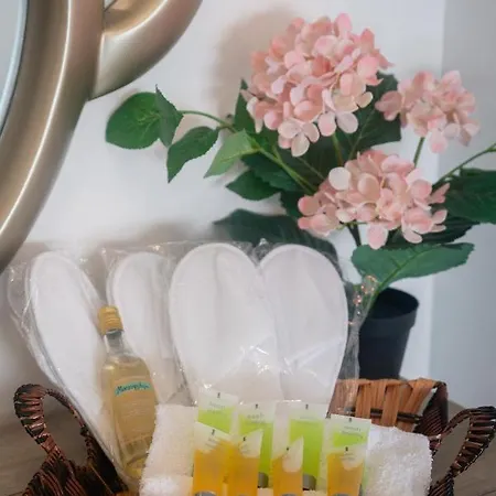 דירה Quattro Beachfront Sea View Ap 53 לרנקה