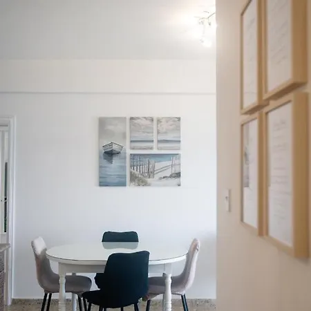 Quattro Beachfront Sea View Ap 53 * לרנקה