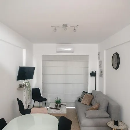 Quattro Beachfront Sea View Ap 53