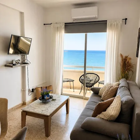 Quattro Beachfront Sea View Ap 53 Apartamento *