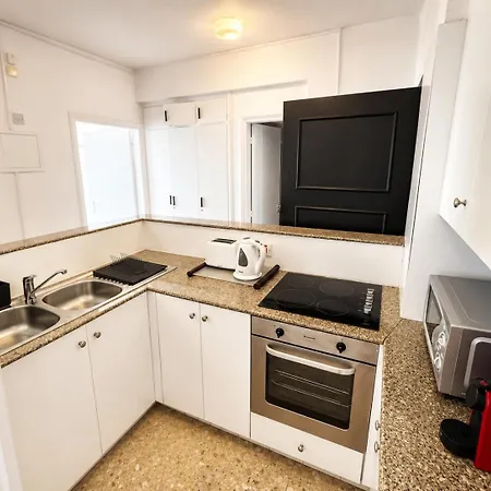 Apartamento Quattro Beachfront Sea View Ap 53