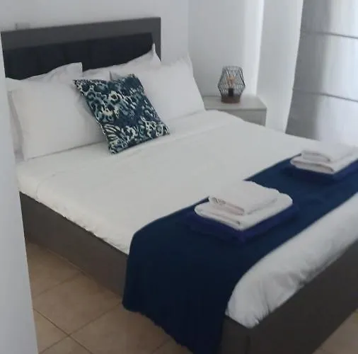 Quattro Beachfront Sea View Ap 53 Λάρνακα