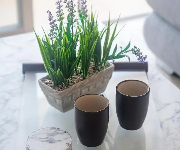 Quattro Beachfront Sea View Ap 53 *