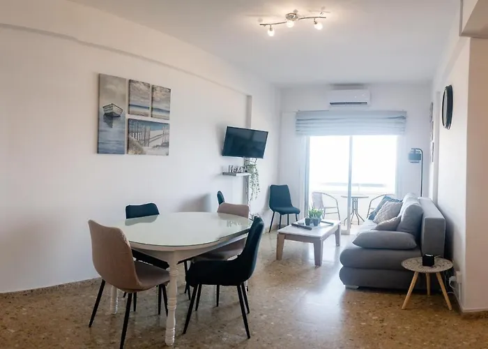 Quattro Beachfront Sea View Ap 53 Λάρνακα